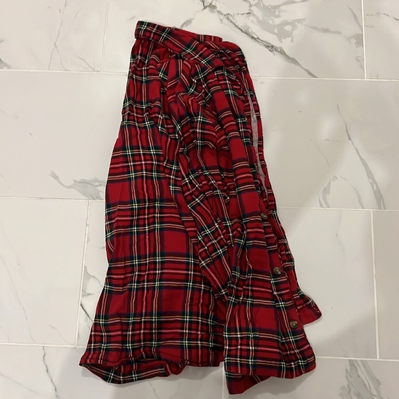 Men’s Matching Banana Republic Pajama Set - Picture 3 of 6